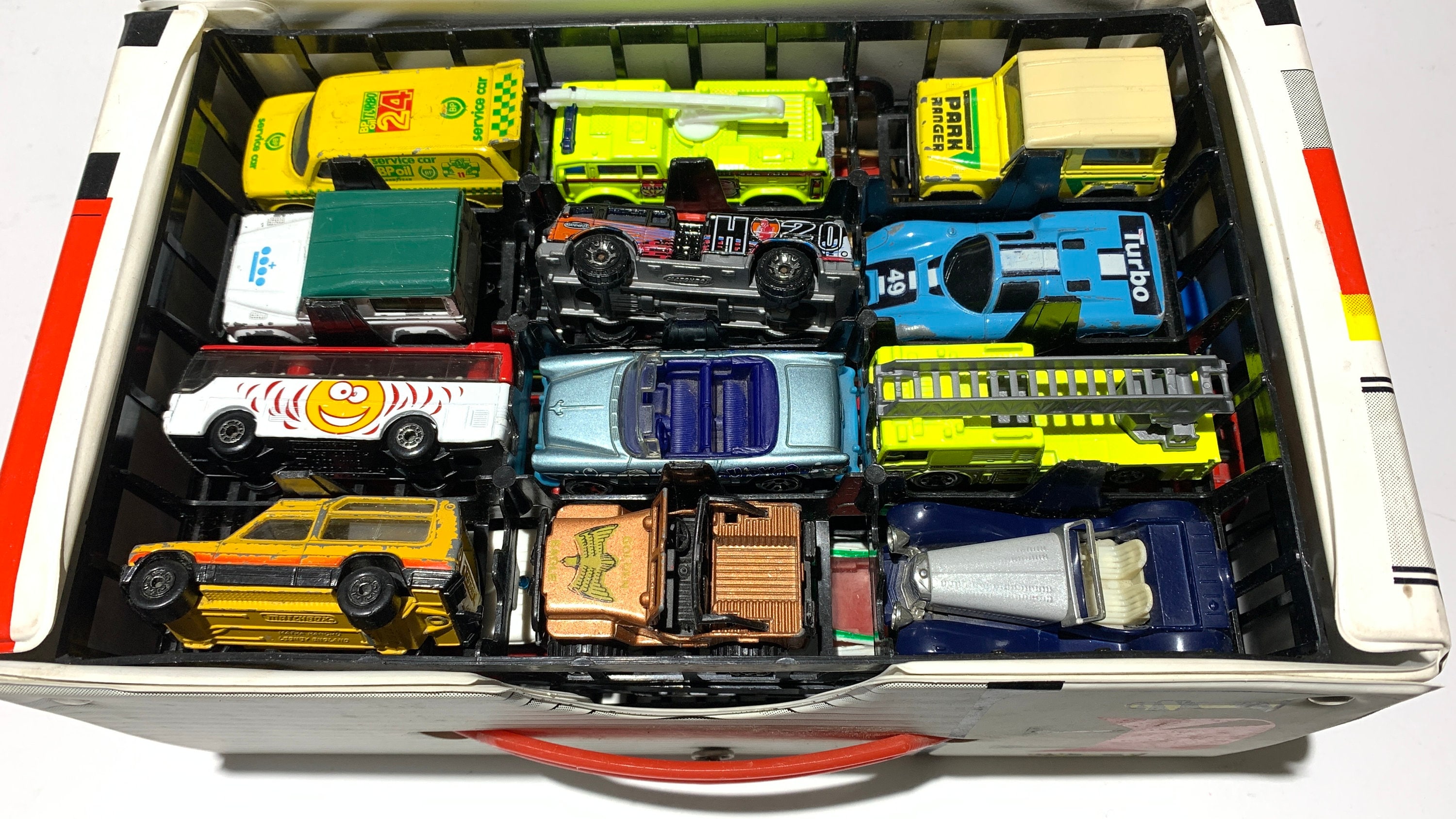 Vintage Matchbox Cars Collection 1:64 – 36 Diecast Model Cars With