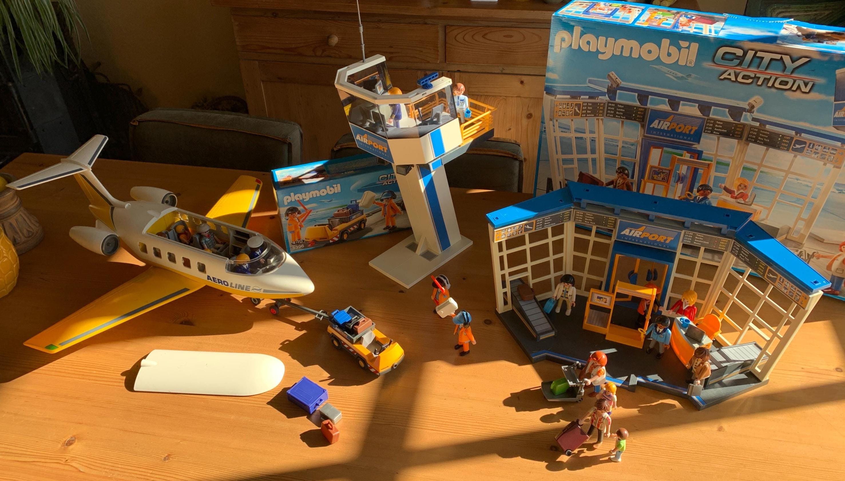 日本卸し売り Playmobil/プレイモービル 3185 エアポート ジェット 