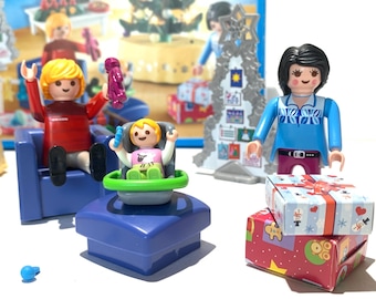 Playmobil Christmas Toys 9495 ¡Salón de estilo navideño con Árbol de Navidad Luminoso! Regalo de cumpleaños Regalo de Navidad niña juguetes