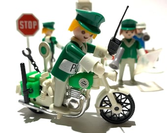 PLAYMOBIL - MOTO ET POLICIER 3488 de 1980 - EN TBE