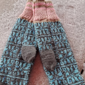 Mittens/gloves hand knitted. Traditionally made from Lithuania