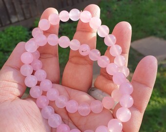 Rozenkwarts 8 mm armbanden