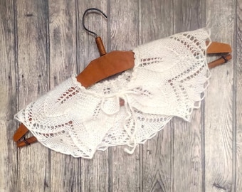 Handmade Crochet Lace Collar White Detachable Vintage Style