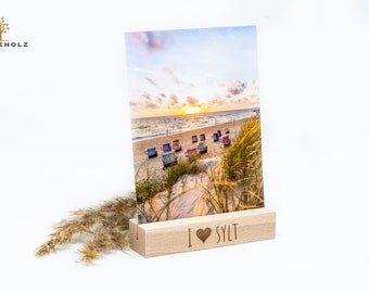 Foto- und Kartenhalter aus Holz, Holzkartenhalter, Kartenaufsteller, Buchenholz "I love Sylt"