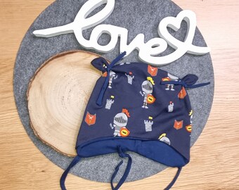 Ohrenmütze KU 40-42cm Öhrchenmütze Bindemütze Mütze Kinder Baby blau Ritter Jungs