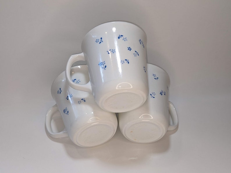 Vintage Corning Ware Milk Glass Provincial Blue Flowers Coffee tea Mug Set of 3 image 1