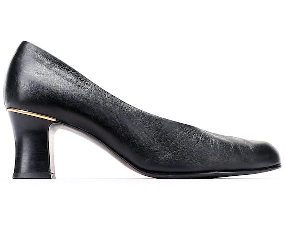LARRIE Ladies Black Elastic Formal Heels – Larrie Shoes