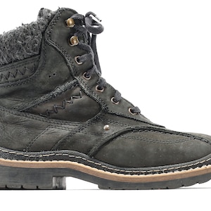 Chunky Ankle Boots 90s Suede Chukka Boots Faded Black Leather Distressed Insulated Knit Collar Ankle Booties Lace Up US 6.5 EU 37 UK 4