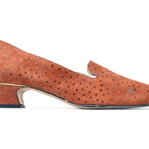 Victorian Shoes Pumps Wide Fit Heels 80s Rust Brown Suede Bohemian Pumps Formal Shoes Heels Dotted Secretary Pumps US 7.5 UK 5 EU 38
