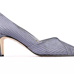 Square Toe Pumps Wedding Heels Vintage 80s Gray Party Shoes Metallic Silver Shoes Leather Lined Pumps Textile Heels US 7 EU 37.5 UK 4.5