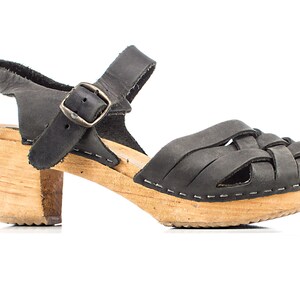 Betty flex shop clog
