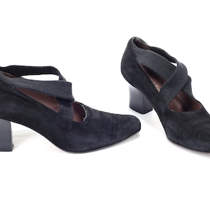 Vintage Mary Janes Black Suede Flapper Shoes 80s Strap Heels Goth Shoes Retro Heels Flat Pumps Italy Made Leather Sole US 6.5 UK 4 EU 37