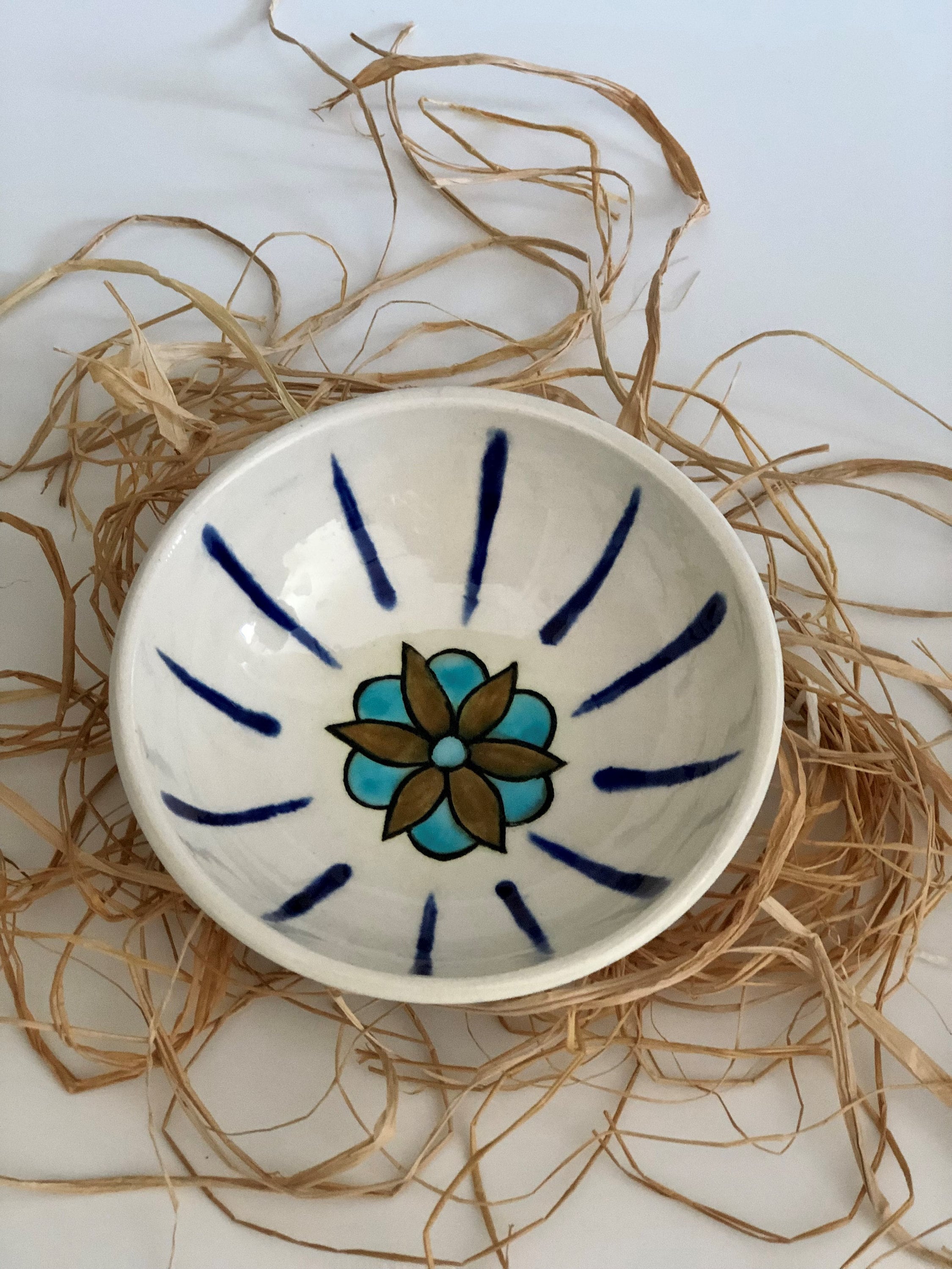 手描き陶器ボウルセット：青い花柄陶器、小さな装飾ボウル - Etsy 日本