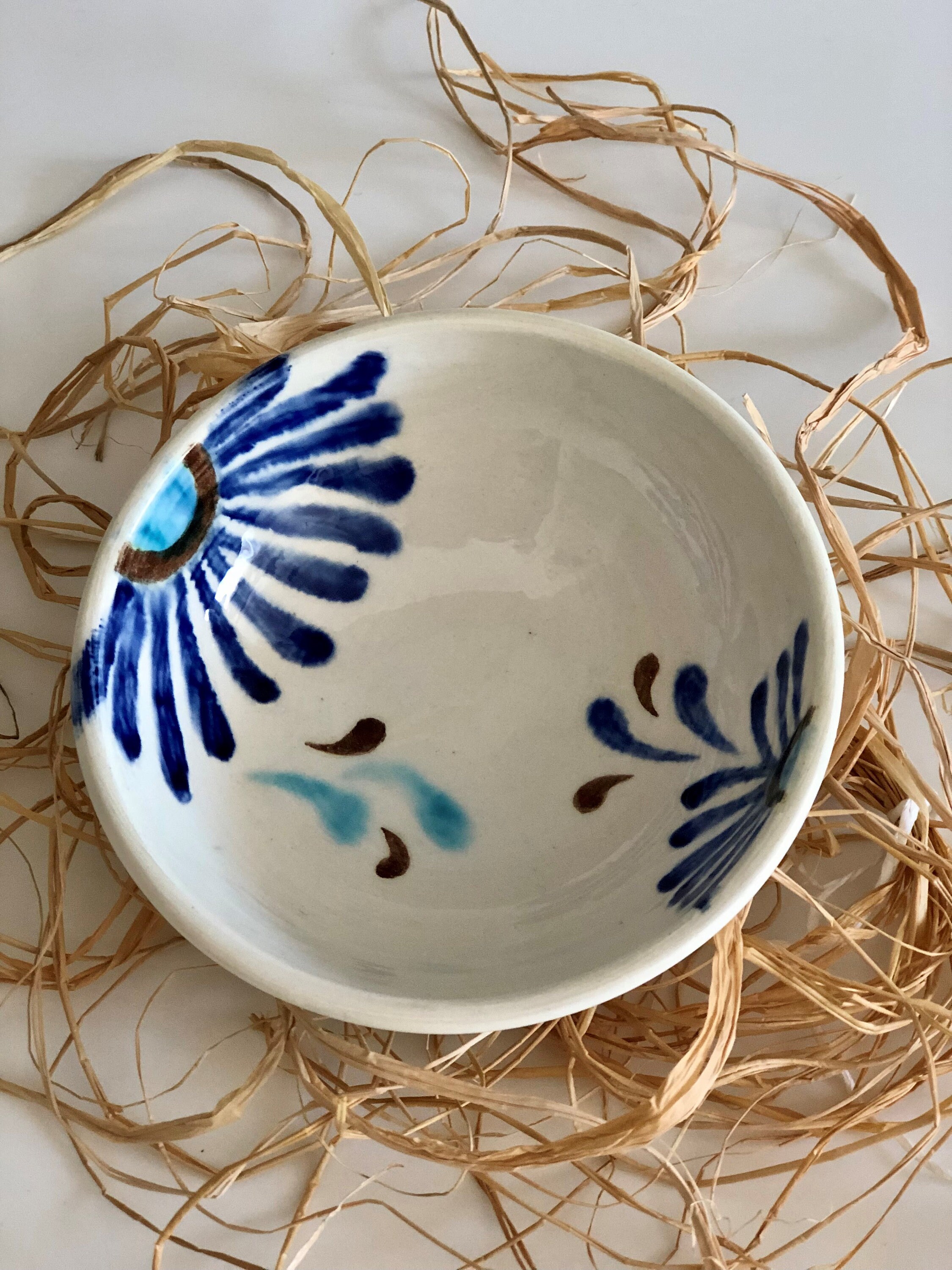 手描き陶器ボウルセット：青い花柄陶器、小さな装飾ボウル - Etsy 日本