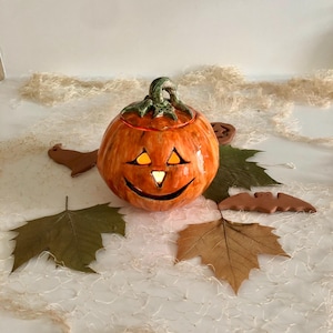 Ceramic pumpkin candle Holder, candle lantern, halloween home decor İndoor, fall decoration, clay pumpkin, tea light holder