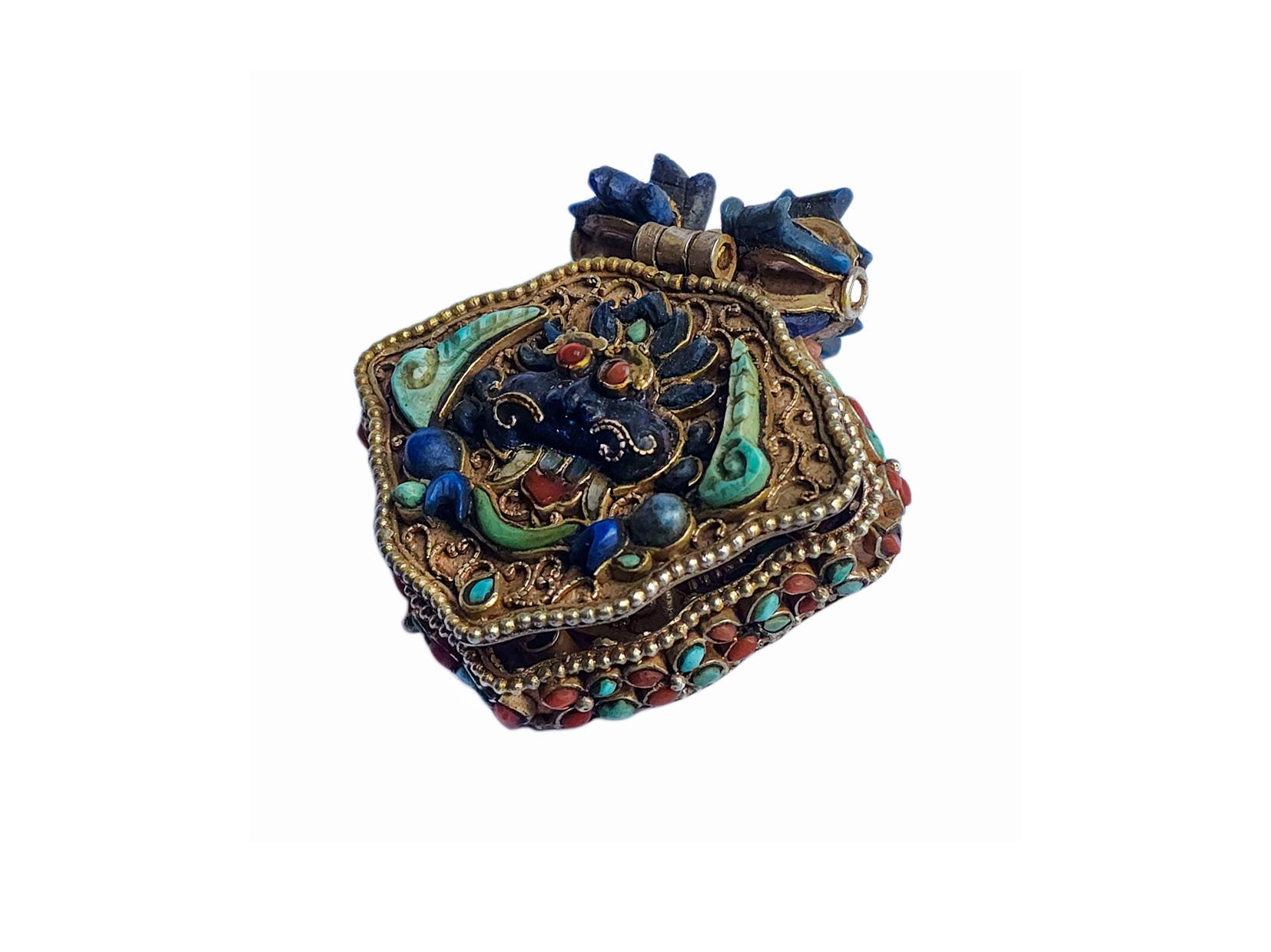 0-Inch Silver Tibetan Ghau Box With Cheppu, Gold Plated And Stone Setting