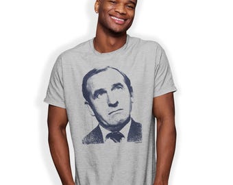 Leonard Rossiter - Reginal Perrin - Rigsby Hand Printed T-Shirt Birthday Gift