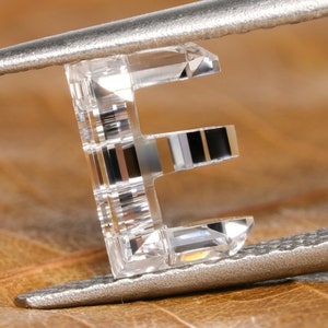 0.50CT "E" Letra alfabética inicial Diamond Lab Grown Diamond Initial "E" Letra personalizada para collar de diamantes de mujer Regalo para ella