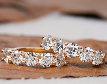 Round Lab Grown Diamond Earrings,18 K White Gold Hoop Earrings For Her,Delicate Diamond Huggies Earrings,Anniversary Gifts