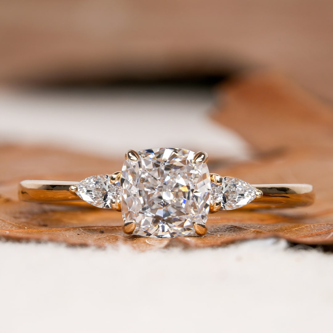 1.00ct Cushion Cut Lab Grown Diamond Ring,three Stone Engagement Ring