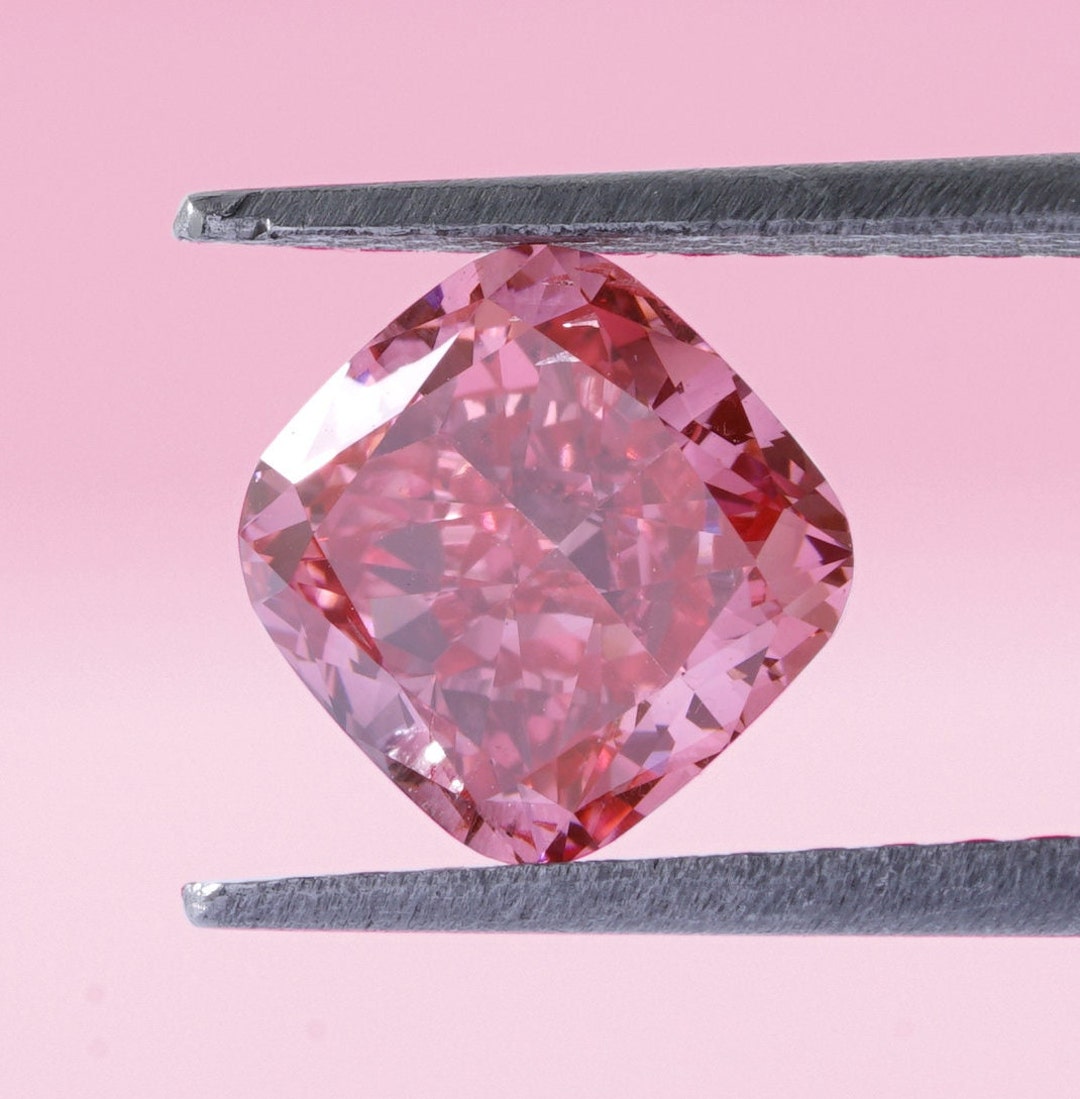 2.00ctと3.00ct PINK クッションカットラボグロウンダイヤモンド ピンククッションカット ラボグロウンダイヤモンド ペア | VS