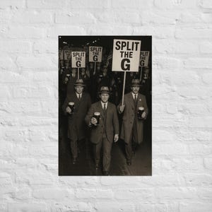 Split the G Vintage Stout Poster – Classic Beer Lover Wall Art