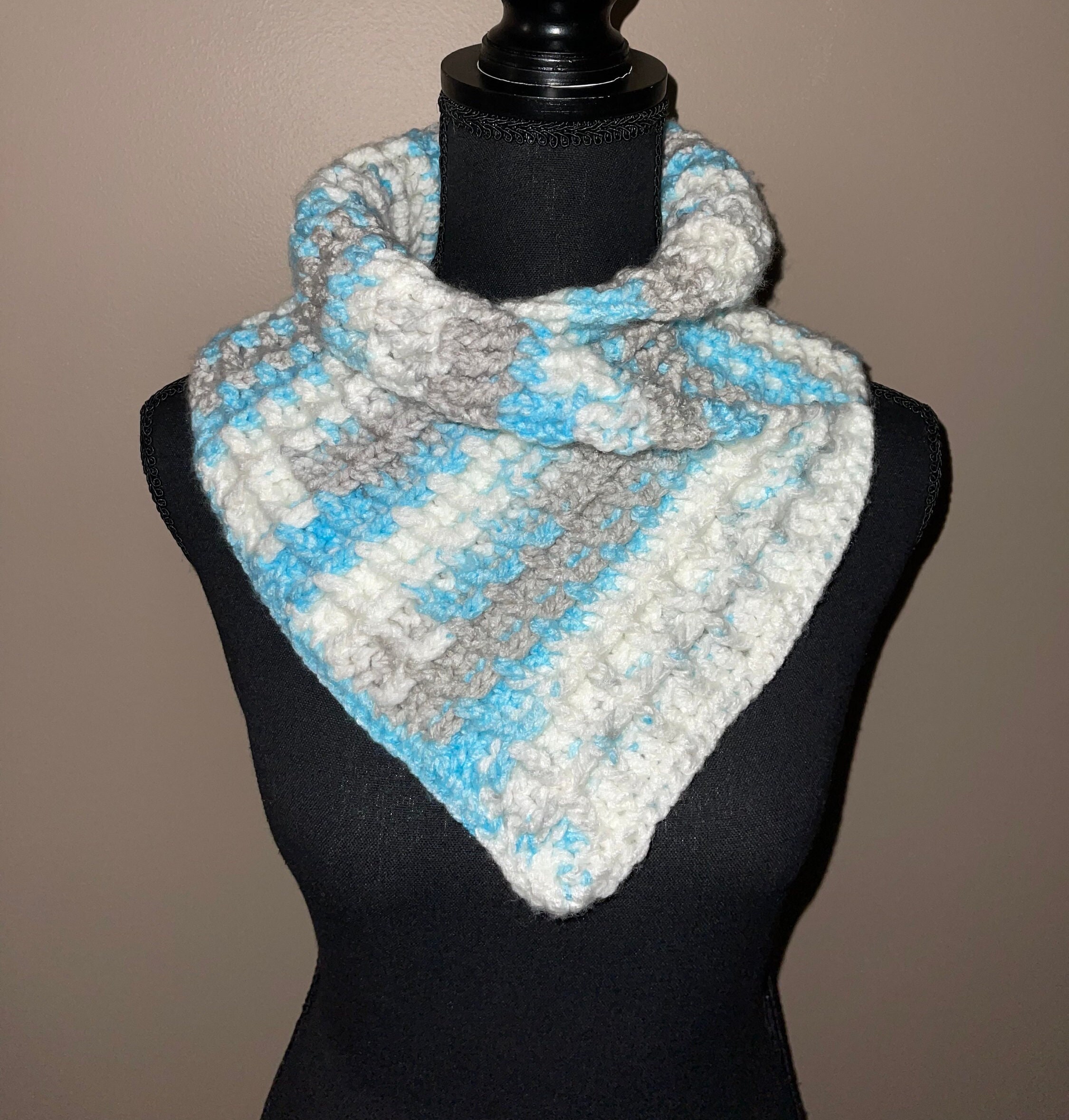 Crochet Waffle Stitch Neck Warmer