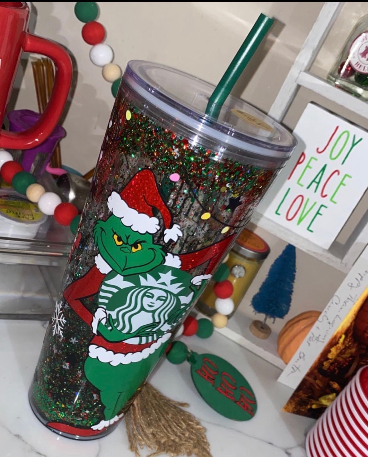 16oz The Grinch Christmas Tumbler With Straw