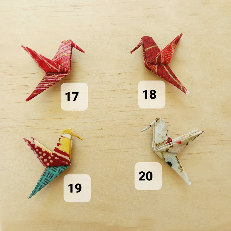 This fabric Hummingbird brooch is the unique and original piece of jewelry to brighten up your outfits with style It's Spring image 6