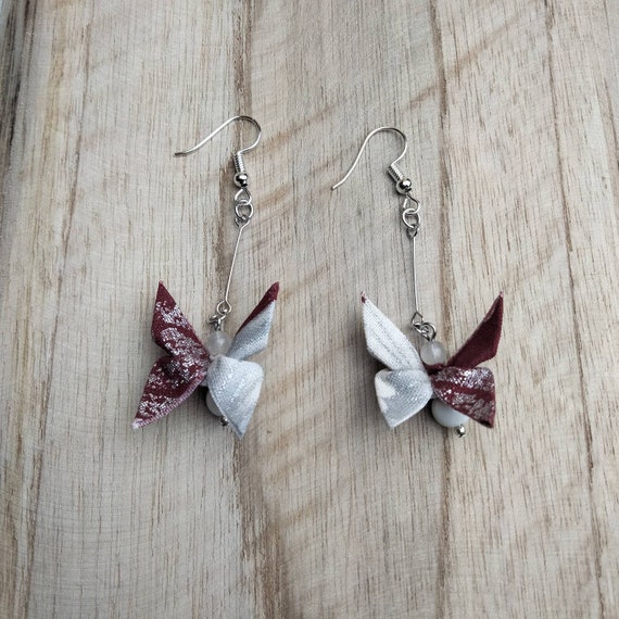 Earrings suspension butterflies origami, Japanese fabric, Earrings origami Butterfly, origami fabric, blue and silver