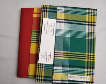 Avec ce protège-carnet "Tissu madras" donnez un look élégant à vos notes quotidiennes, de voyage, carnet de gratitude