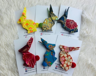 This fabric "Rabbit" brooch is the unique and original piece of jewelry to brighten up your outfits with style.