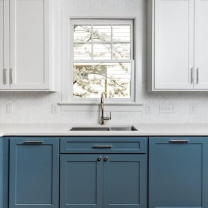 Custom modern kitchen cabinets,  sleek shaker kitchen islands, modern kitchen cabinets , sleek,  modern kitchen cabinets, shaker cabinets,