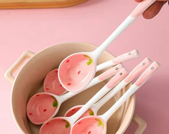 1 pc Ceramic Strawberry Spoon