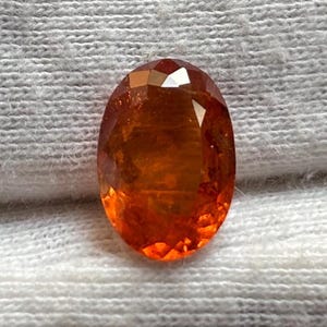 Top Quality Mandarin Garnet,Garnet,Natural Garnet,Garnet Faceted,Oval Shape,Making For Jewelry,Loose Gemstone,12.50x9.50x4MM,4.55Carat