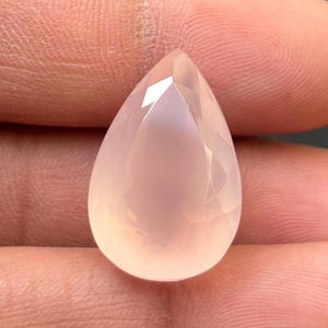 Rosenquarz, natürlicher Rosenquarz, Rosenquarz facettiert, Birnenform, Schmuckherstellung, kalibrierter Stein, Quarz, loser Edelstein, 24x16x12 mm, 25,50 Karat