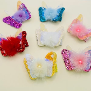 Grampos de cabelo para meninas e bebês em formato de borboleta, 7 cores, grampos de cabelo com pompom, presente de aniversário para meninas e bebês, couro sintético em formato de borboleta