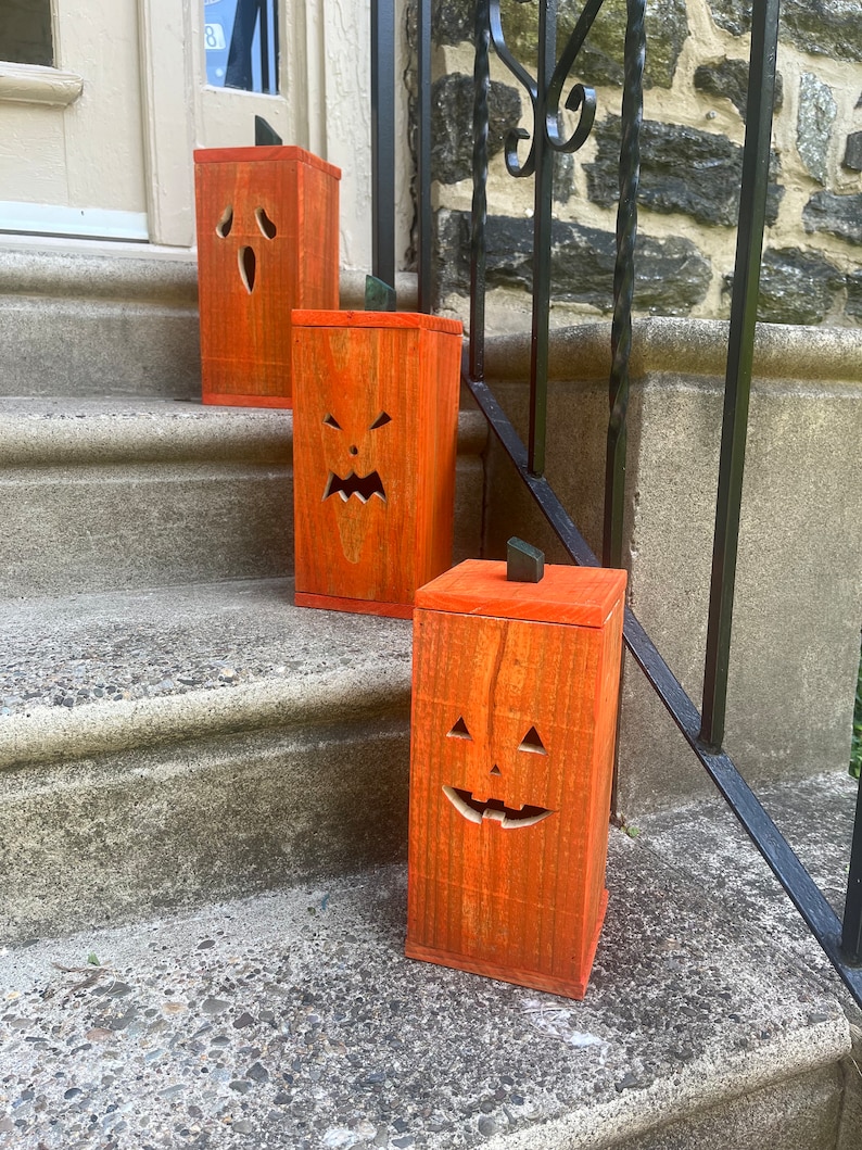 Rustic Wooden Jack-o-lantern Halloween Decor Wood Pumpkin LED Lights ...