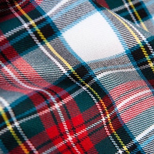 Kleid Stewart Tartan, Breite 1.60m, Schottenkaro, Schottenkaro, Schottenkaro, rot grün karierter Polyviscose Stoff, Jacken, Poncho, Heimtextilien
