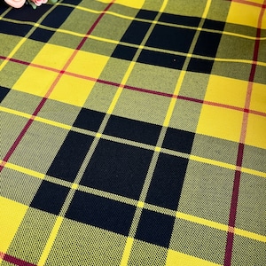 Macleod Tartan Stoff, breit 1.64m, Schottenkaro, Karomuster, Polyviskose, schwarz gelb karierter Stoff, Schal, Hemd, Weste, Anzug