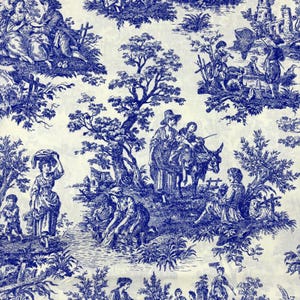 Peut inclure: Tissu de toile de Jouy bleu et blanc représentant une scène pastorale avec des personnages, des arbres et des bâtiments. Le motif est un motif répétitif, avec une esthétique classique et vintage. Le tissu est probablement en coton ou en lin.