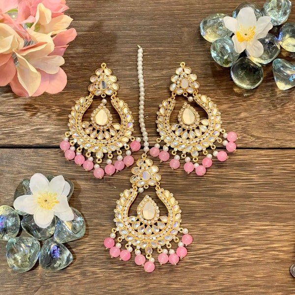 The Elegant Tear Drop Jhumki with Tikka Set in Gold and Pink - Traditional Elegance