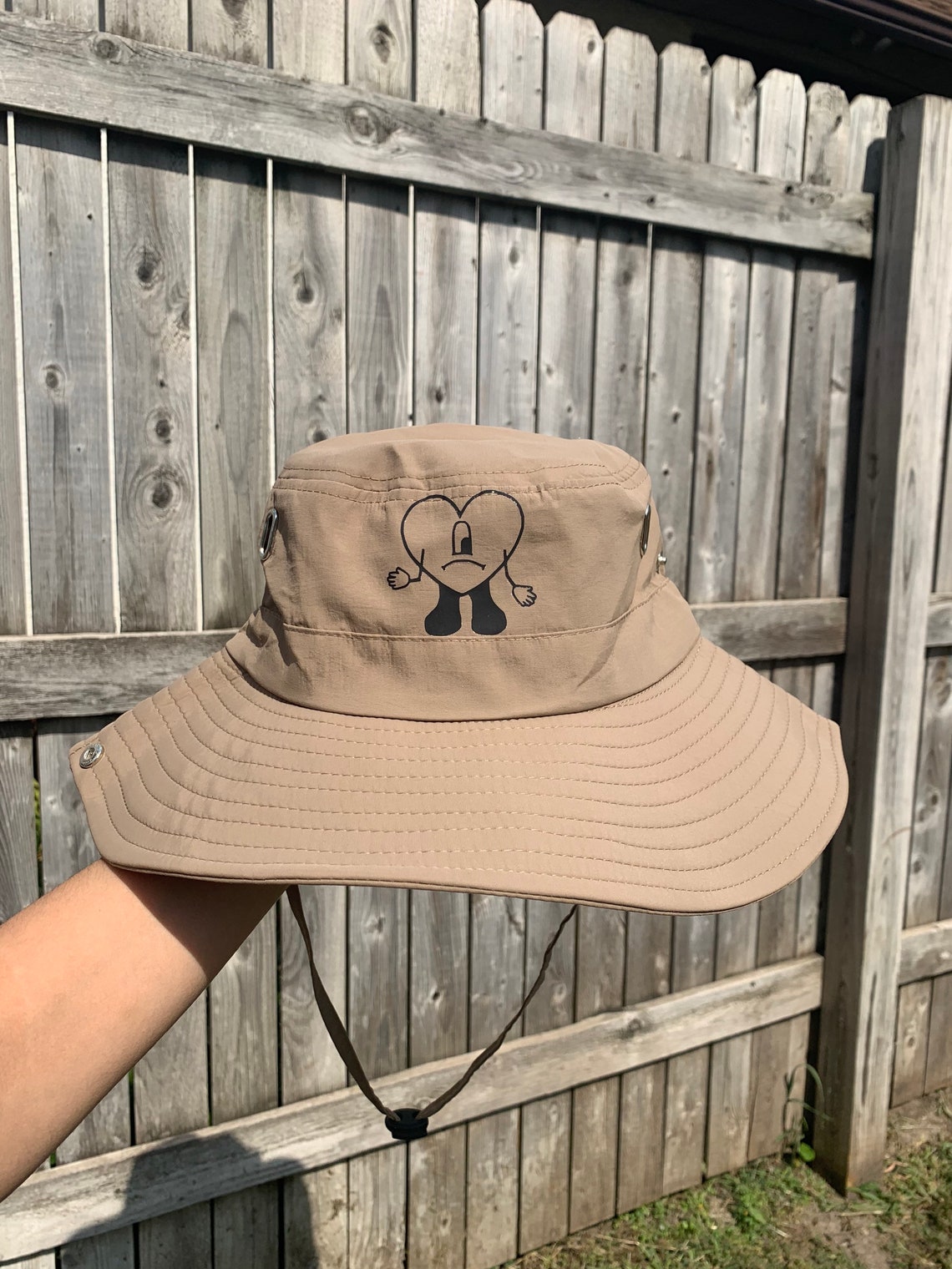 Bad Bunny Bucket Hat, Bad Bunny Safari Hat, Yonaguni YHLQMDLG, Bad