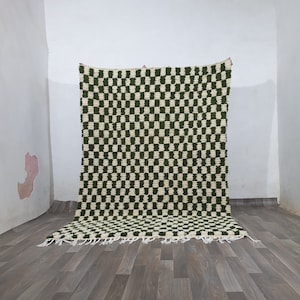 Custom Pea Green Moroccan Checkered Rug,Beni Ourain rug, Moroccan Rug, Moroccan Handmade Rug, Checkered runner Rug, Checkered Rug, Wool Rug