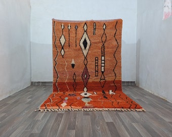 Moroccan Berber Wool Rug, Soft Plush Checkered Orange and White (Handmade)