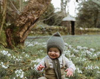 Baby Bonnet Hat Pixie,Pointed Beanie with strings,1-2 years Wool Pixie Hat,Alpaca hat,Boy Girl Neutrals accessories