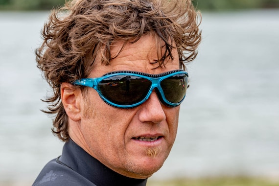 OCEAN TIERRA De FUEGO Water Sports Floating Sunglasses Polarized Sailing  Kiteboarding Surf 1/2 -  Canada