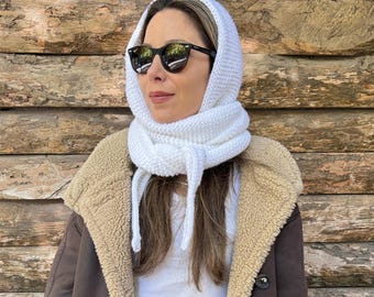 ソフィーフードニットマフラー、ハンドメイドベビーアルパカフード付き