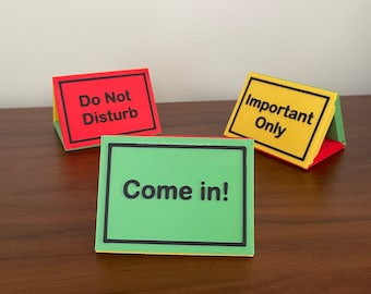 Availability Desk Sign - Handy Tool for the Busy Office - Time Blocking Accessory