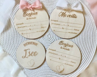 Carte en bois personnalisable bébé pour les photos de naissance